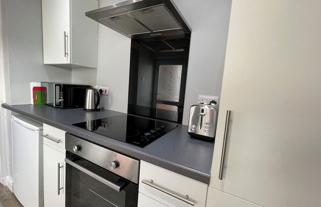 Cosy & Comfortable Apt with Parking - Foto 8