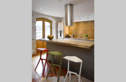 Private luxury Villa del Mar on Solta for up to 10 persons, heated pool, free parking, next to sea! FREE Kajak & Mountainbikes, GREAT living area & privacy! - Foto 21