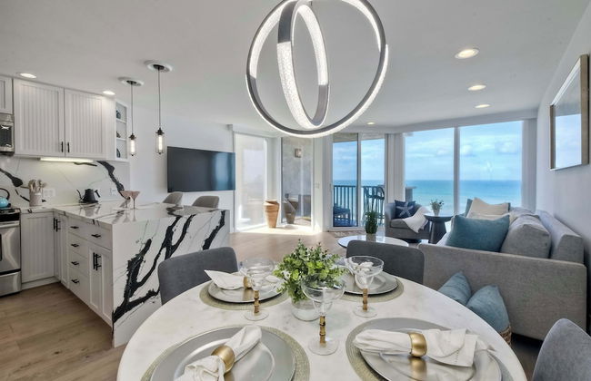 Solana Sunset Stunning Beachside Retreat for 4! - Photo 23