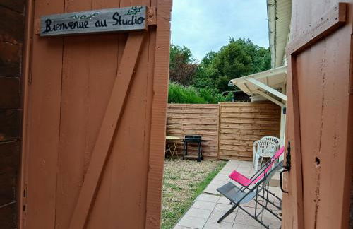 Studio meublé au vert - 3km de Périgueux - Foto 4