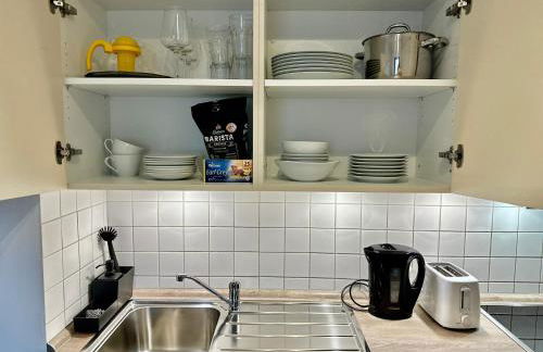 BRÜCKENGLÜCK Alte Mainbrücke - GRATIS KAFFEE - NETFLIX - BALKON - Foto 13
