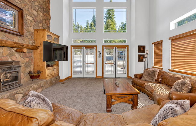 Timber Lodge - 5 Min to Shaver Lake! - Foto 15