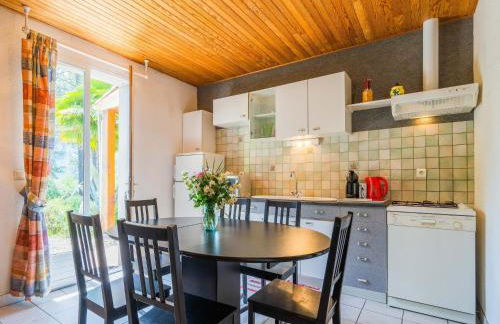 Serene Holiday Home in Les Salelles With Swimming Pool - Foto 31