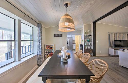 Lake View and Decks Pet-Friendly Mabank Home - Foto 6