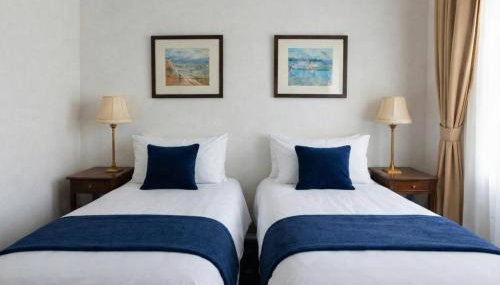 Be in the front row - Royal Mile 3 bedroom apartment - Photo 4