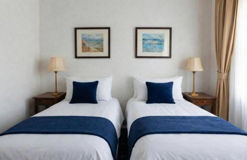 Be in the front row - Royal Mile 3 bedroom apartment - Photo 4