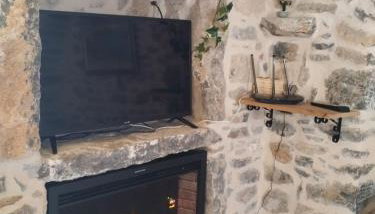 ΜΕΣΤΑ - ΠΛΑΤΕΙΑ - Foto 2