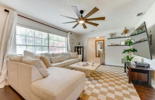 Private Outdoor Oasis with Pool Home in Longwood! - Foto 5