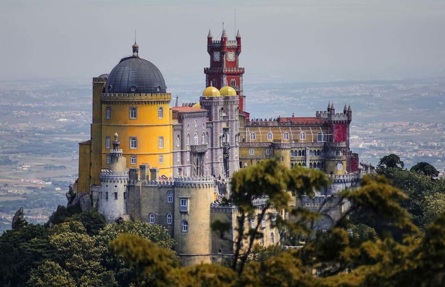 Excursión a Sintra y Cascais + Palacio de Pena - Foto 1