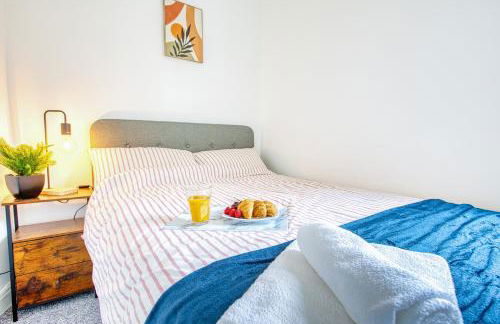 Modern 3-Bed Home Sleeps 6 with Parking & Fast WiFi Perfect for Contractors & Long Stays - Foto 18
