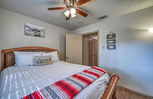 Kerrville Hidden Gem With Firepit and Grill - Great Location - Foto 27