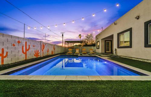 Spacious home w private pool & game room - Foto 44