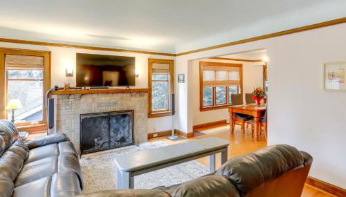Charming Tudor-Style Apt Near Green Lake! - Foto 1