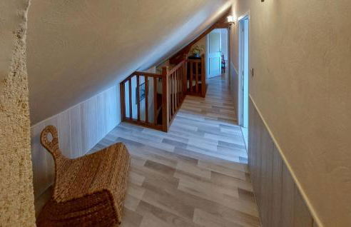 4 Bedroom Nice Home In Mont-Saint-Jean - Photo 14