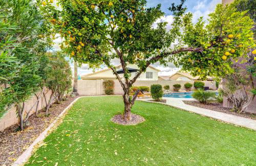 Pool and Hot Tub Home Near Peoria Sports Complex! - Foto 34