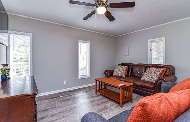 Pinners Compound- 4 BR hot tub fire pit - Foto 16