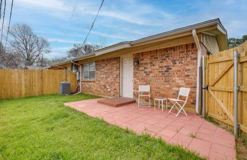 Near Globe Life and ATandT! Convenient Unit with Patio - Foto 3