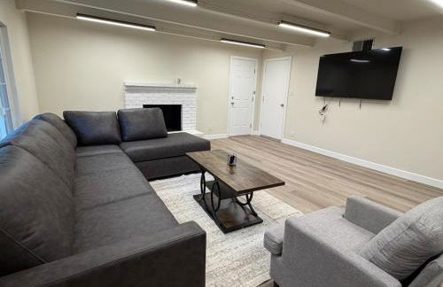 The Hayward Hearth, Serene 3BR Home, Cul-de-sac, Yard - Foto 50