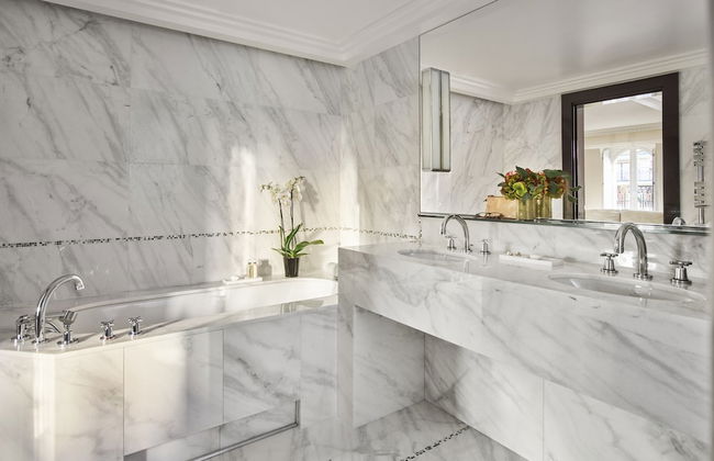 Hôtel Plaza Athénée - Dorchester Collection - Foto 75