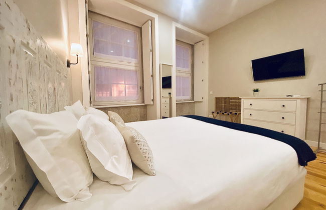 Vitoria's Terrace Apartments - Photo 9