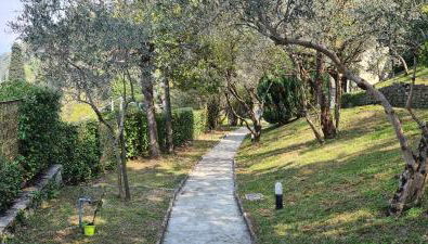 Villa Gli Ulivi - Ushuaia Apartment Lake & Garden View - Free Parking - Foto 2