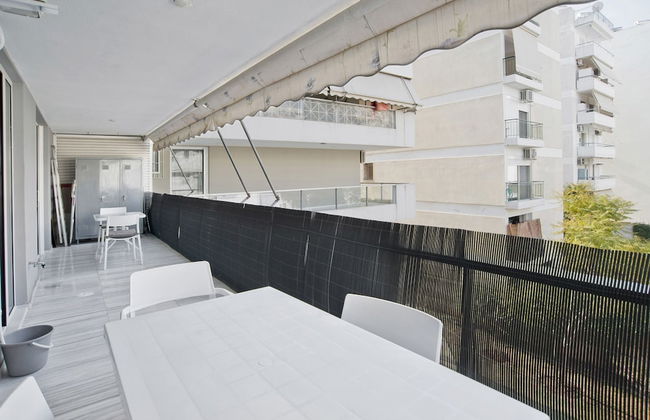 Belle Helene in Alimos - Foto 20