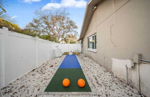 Heated Pool Mini Golf Game Room Fire Pit - Foto 34