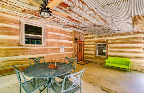 Glasgow Getaway with Patio, Fireplace and Grill! - Foto 24