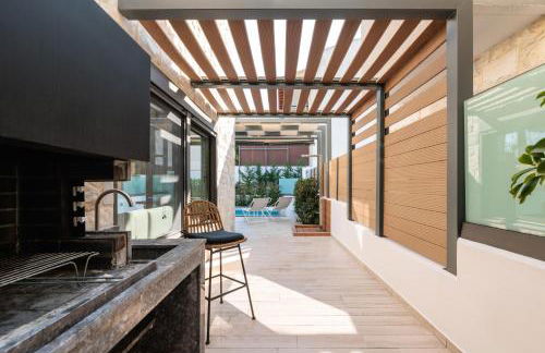 Domenica Diamond Villas - Heated Pool & 80m from the Beach - Foto 6