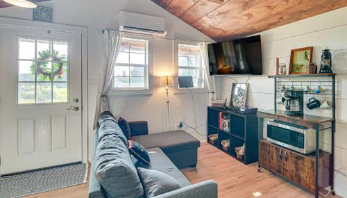 Isle La Motte Cabin about 3 Mi to Lake Champlain! - Foto 2