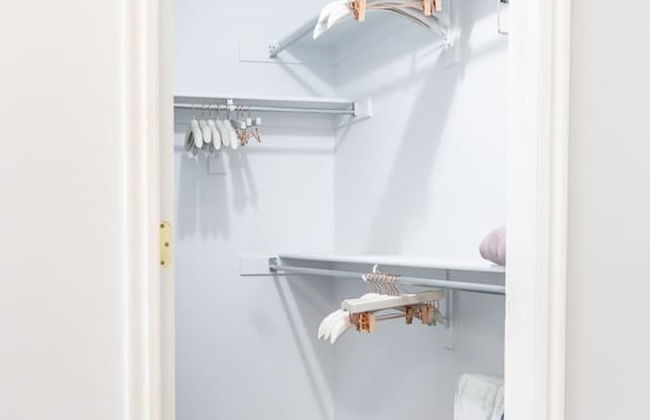 Farmington Gem 6BR Private Fenced Yard Sleeps 15 - Foto 58