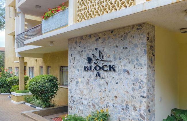 Mimosa Court Apartments - Photo 56