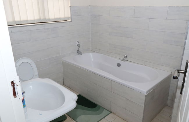 Shailoh Folyjon 2Bedroomed Wing - Foto 13