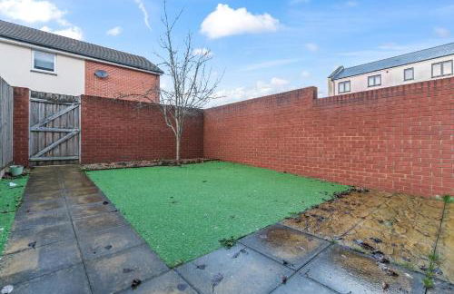 Spacious 4-Bed Home Near Cribbs & Bristol - Foto 17