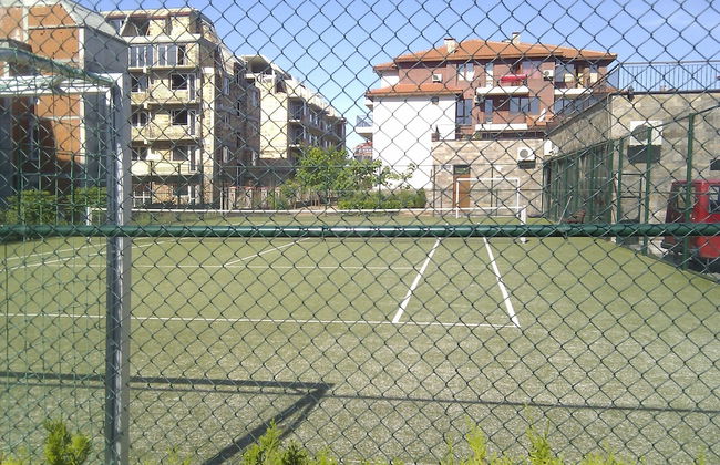Stunning Apartment With Pool in Ravda, Bulgaria - Photo 10