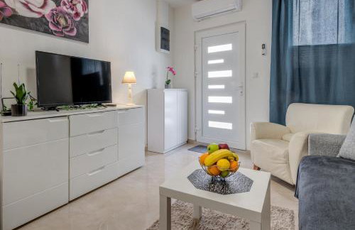 Apartment ANĐELA 2BDRS & Free WiFi - Foto 8