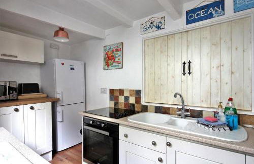 Mariners Cottage - Waters edge Fisherman's Cottage, Harbour & Sea Views & Free Dedicated Parking - Photo 20