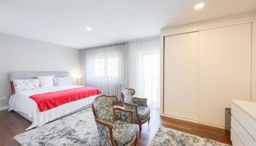 Glicinias Guest House, Free garage - Aveiro - Foto 2, wardrobe