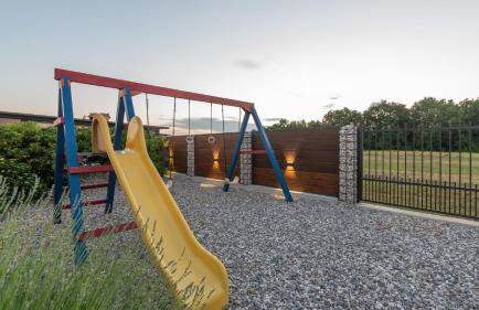 Beautiful Villa Sveta Anna with jacuzzi in Tinjan - Foto 43