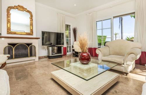 Villa Luxury B by Interhome - Foto 3