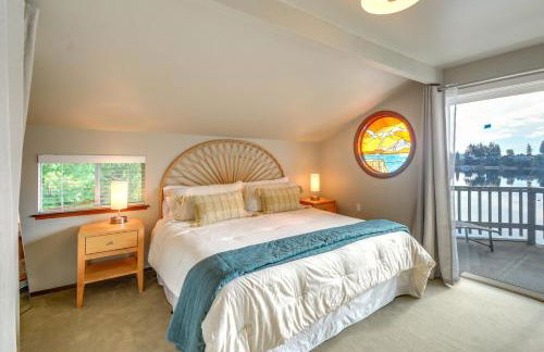 Waterfront Allyn Retreat with Guest House and Beach! - Photo 11
