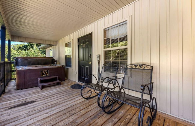 Poplar Point Condo Unit 12A - Two Bedroom Condo - Foto 34