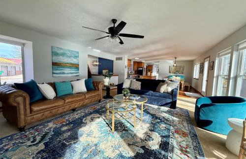 Waterfront 3BR Loft w Dock on Lake of Egypt - Foto 17