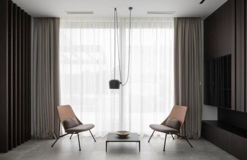 Design Villa Noble with Spa - Photo 12