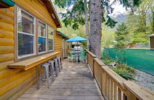 'Moose Lodge' Cabin w/ Entertainment Gazebo! - Foto 31