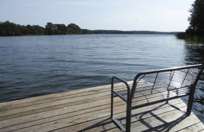 Bungalow am See mit Ruderboot in Klein Labenz - Photo 30