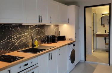 Studio en rez-de-jardin - Photo 12