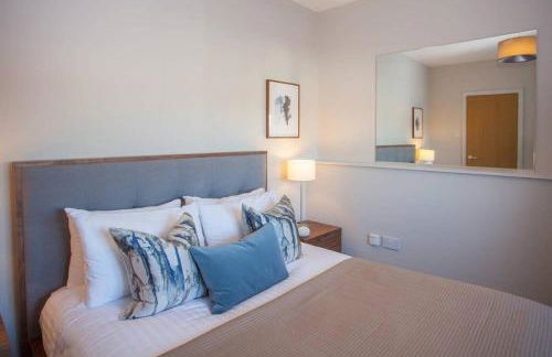 Stylish 2-Bed Apartment Near Glasgow Green - Foto 18
