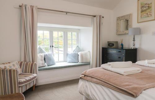 Kerbenetty Harbour Cottage - Photo 13