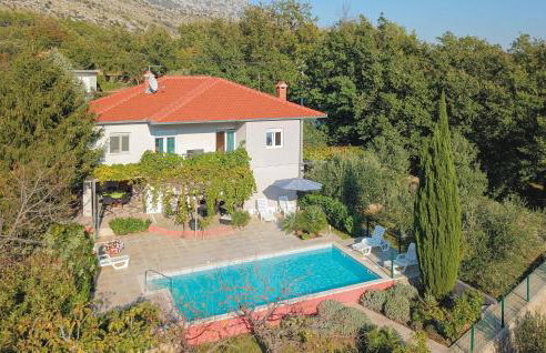 Stunning Home In Tugare - Photo 2